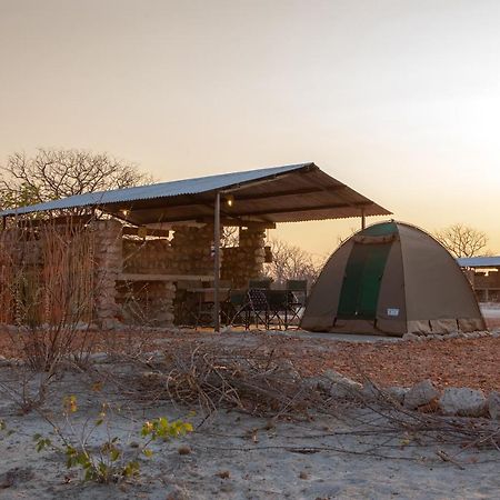 Etosha Trading Post Campsite Okaukuejo Exterior photo